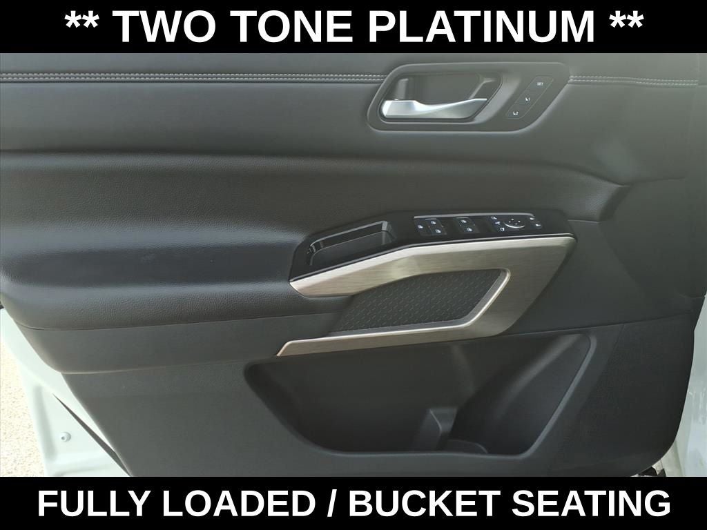 2024 Nissan Pathfinder Platinum