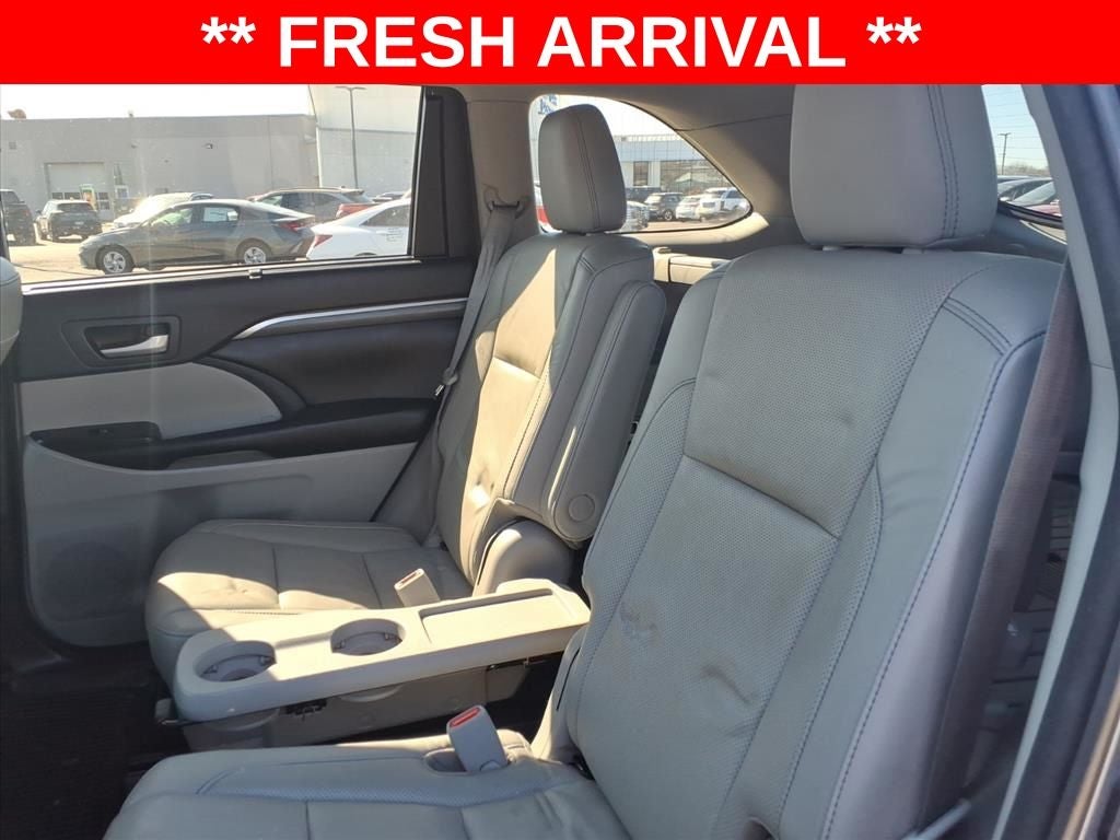 2018 Toyota Highlander Limited Platinum