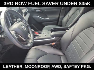 2022 Toyota Highlander Hybrid XLE