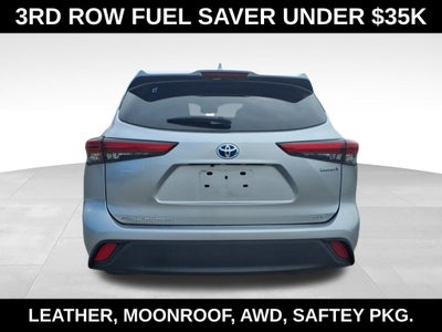 2022 Toyota Highlander Hybrid XLE