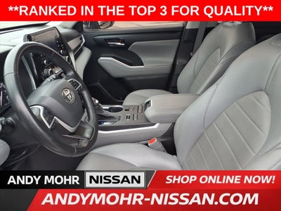 2022 Toyota Highlander XLE