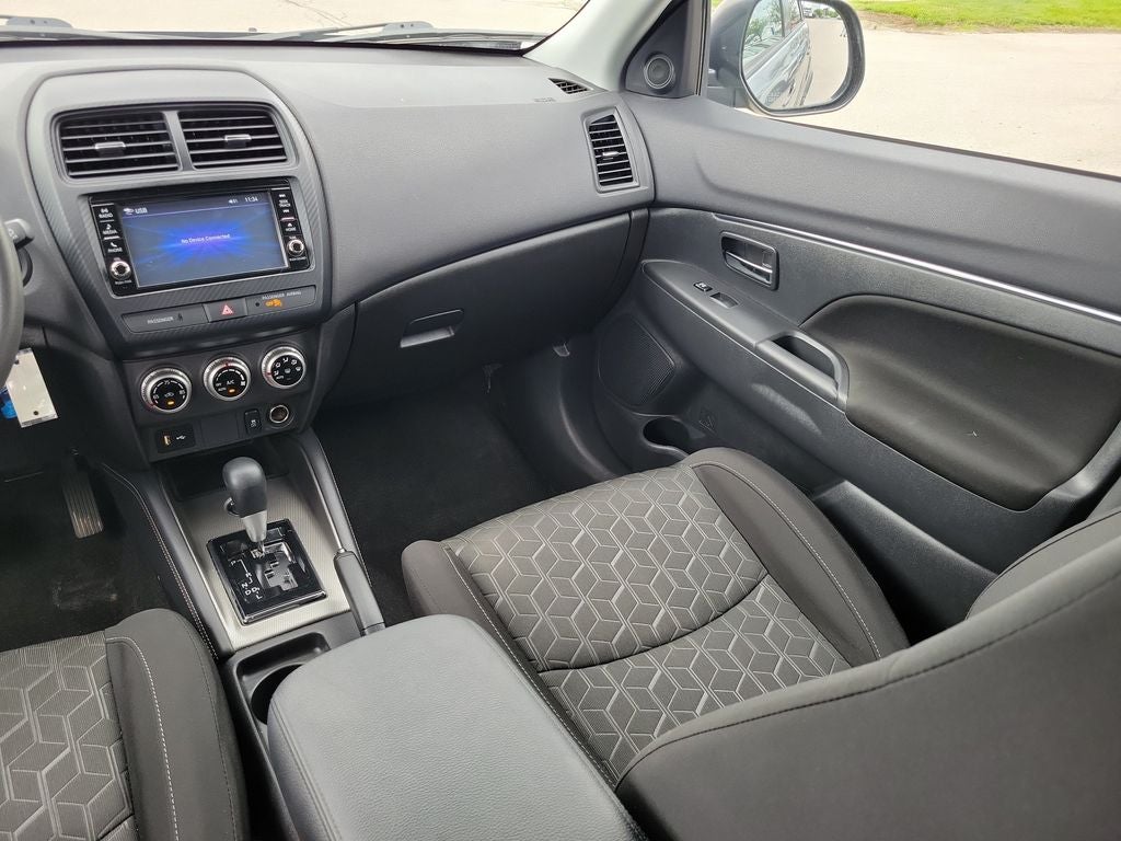 2023 Mitsubishi Outlander Sport 2.0 ES