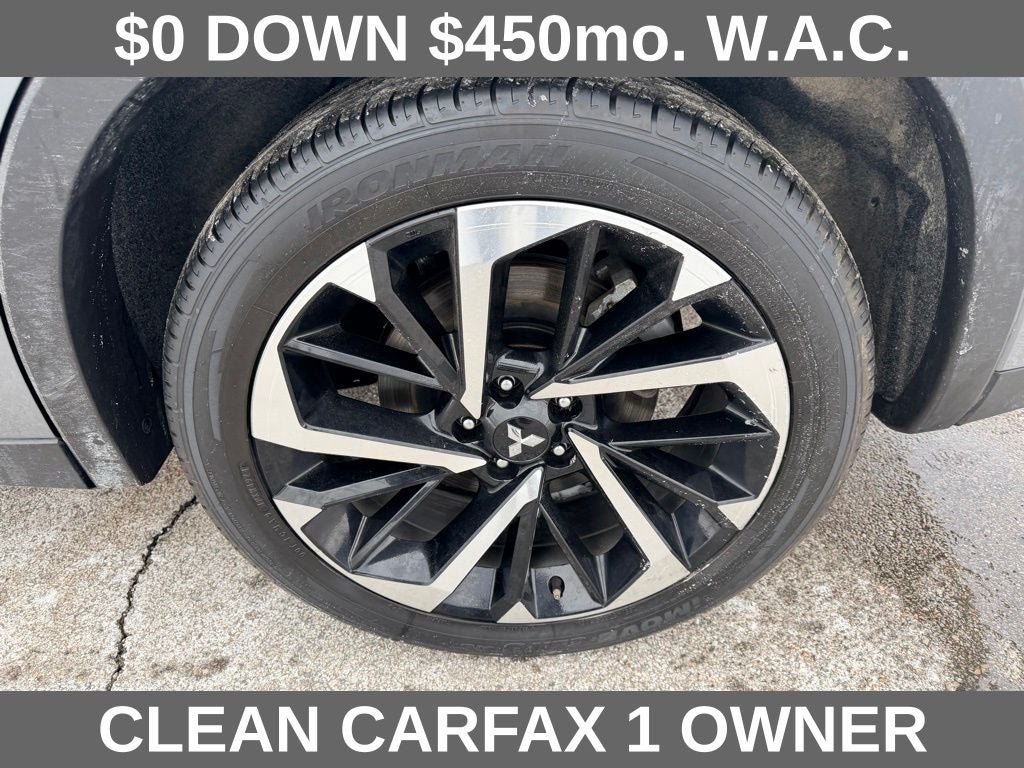 2024 Mitsubishi Outlander SE Black Edition w/Pano Roof