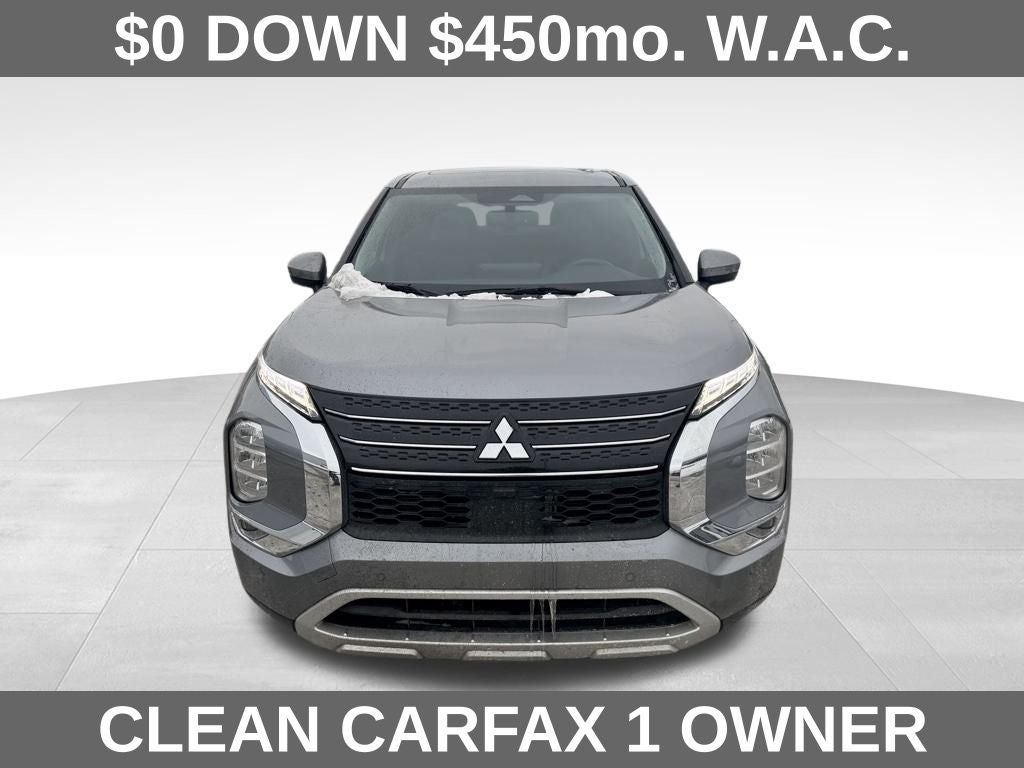 2024 Mitsubishi Outlander SE Black Edition w/Pano Roof