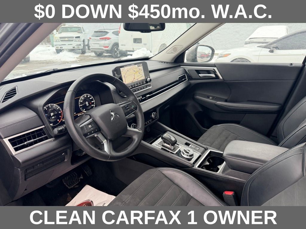 2024 Mitsubishi Outlander SE Black Edition w/Pano Roof