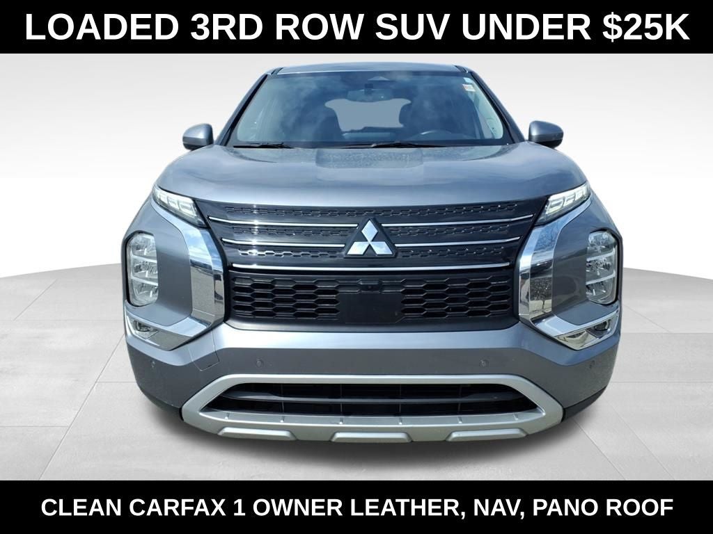 2024 Mitsubishi Outlander SE Black Edition w/Pano Roof