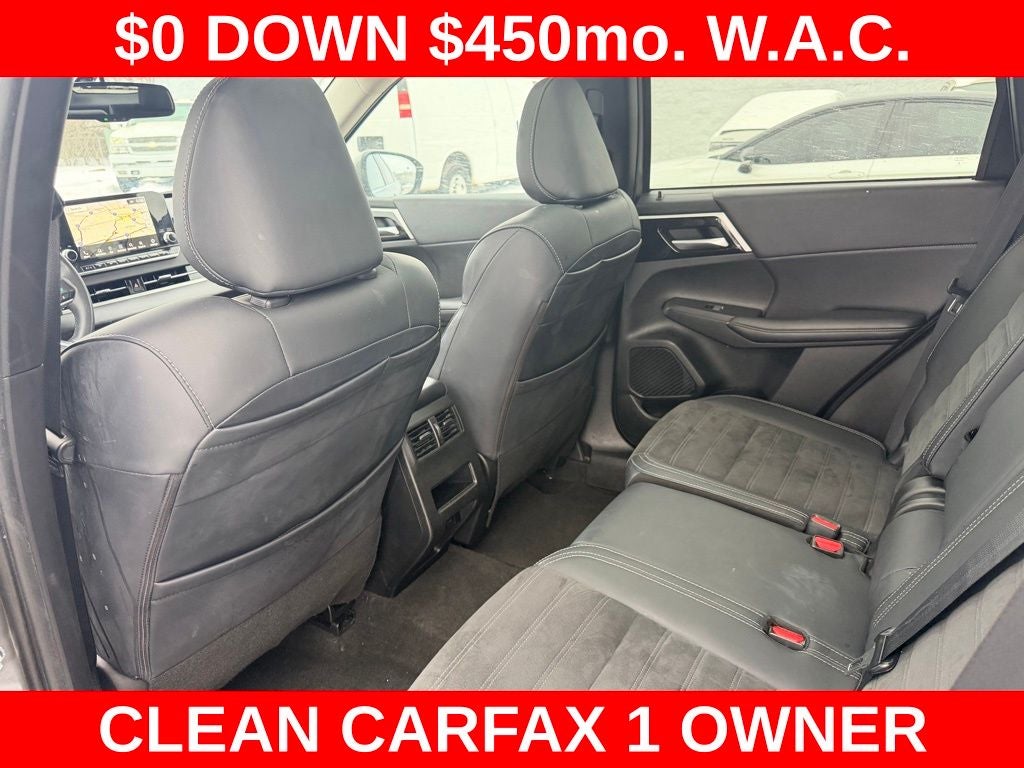 2024 Mitsubishi Outlander SE Black Edition w/Pano Roof