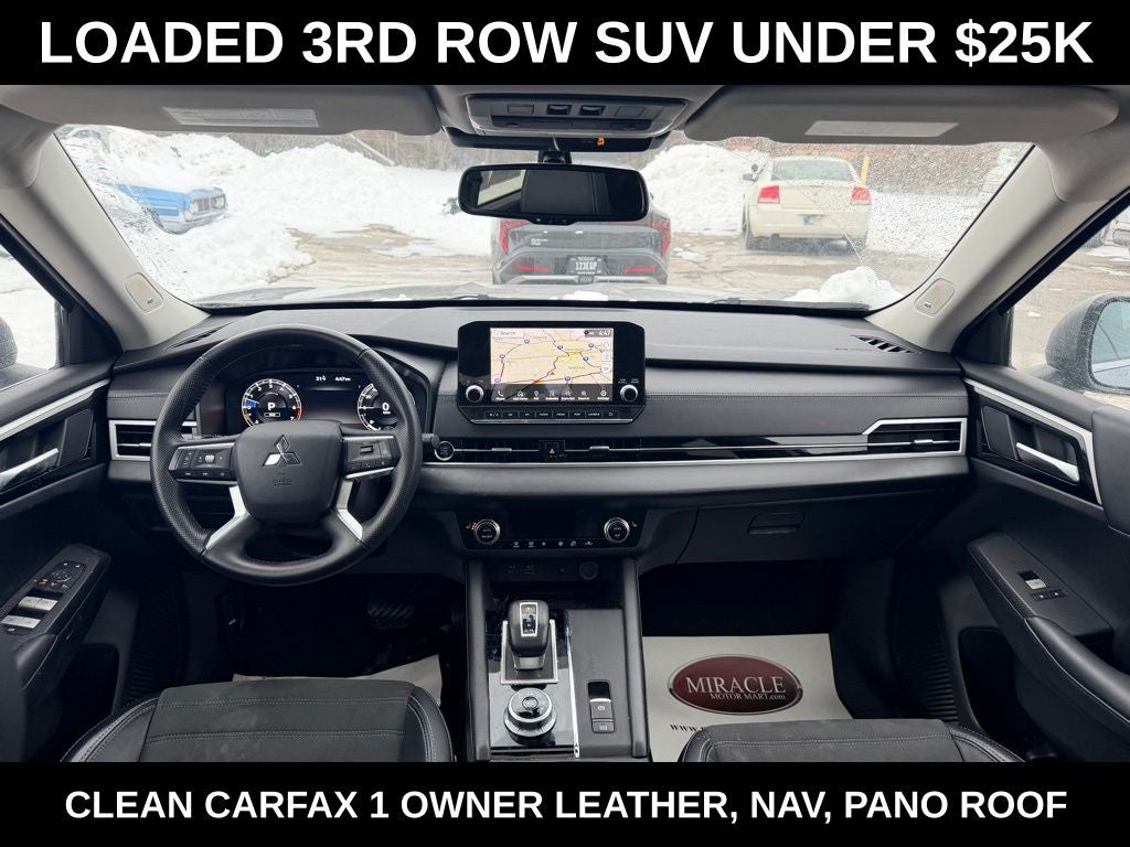 2024 Mitsubishi Outlander SE Black Edition w/Pano Roof