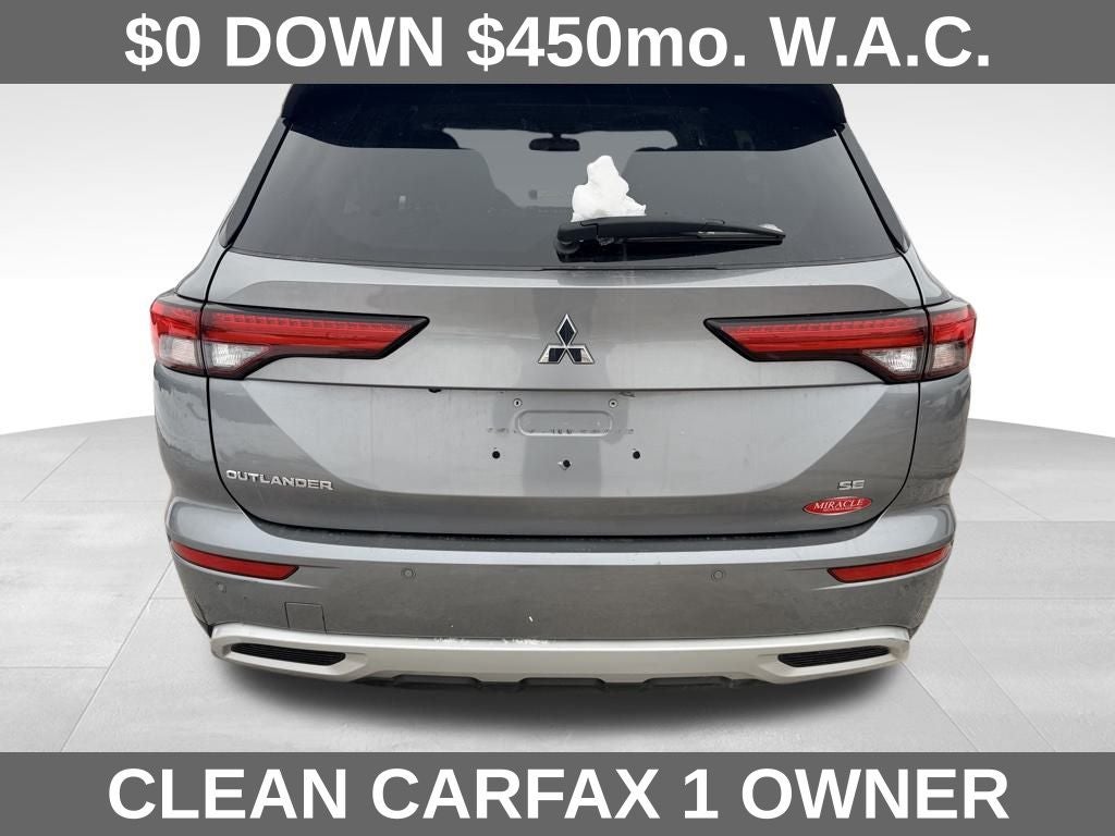 2024 Mitsubishi Outlander SE Black Edition w/Pano Roof