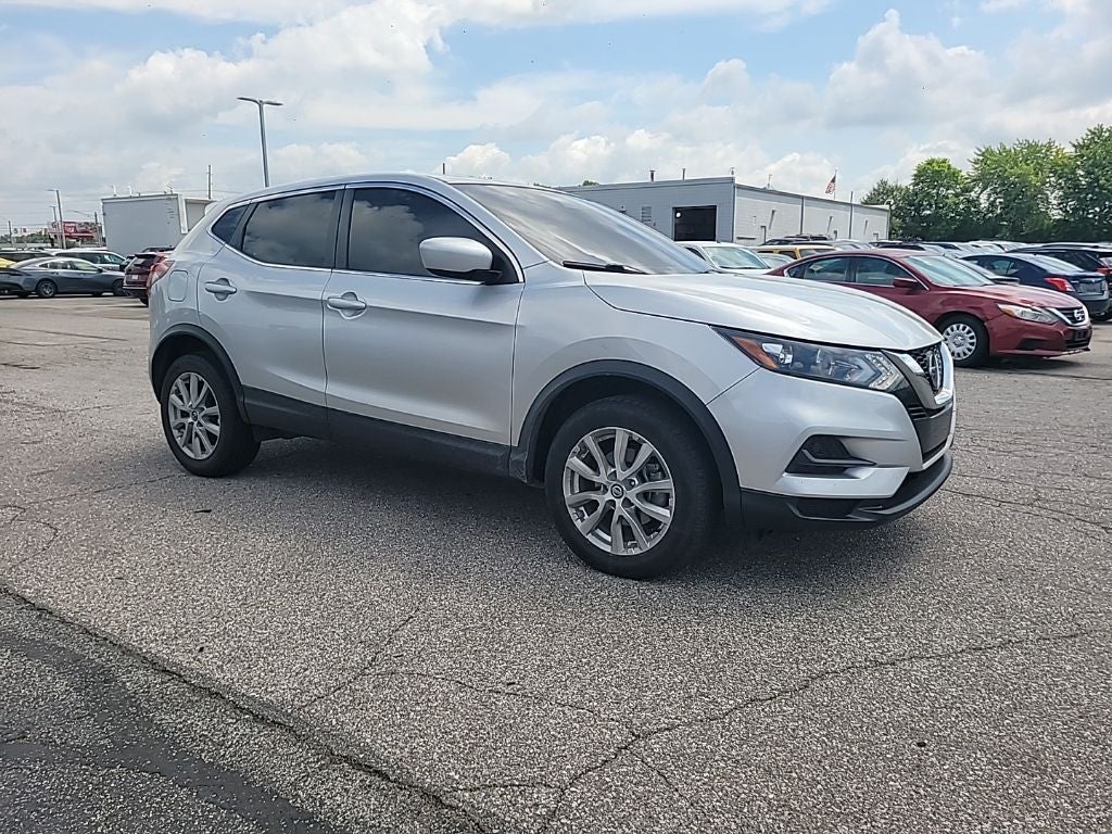 2022 Nissan Rogue Sport S