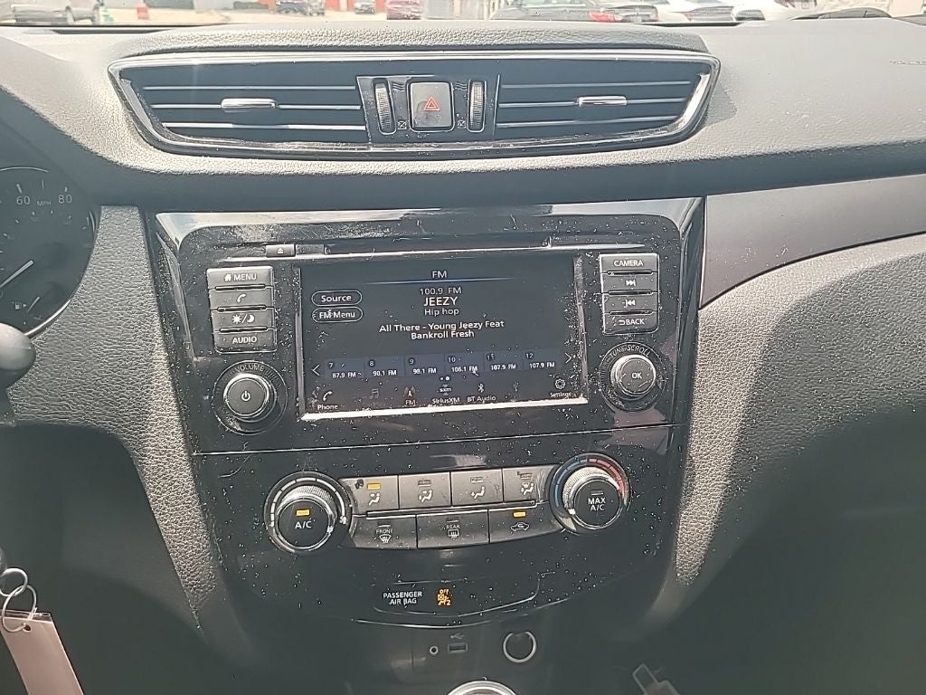 2022 Nissan Rogue Sport S