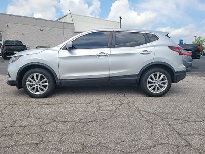 2022 Nissan Rogue Sport S