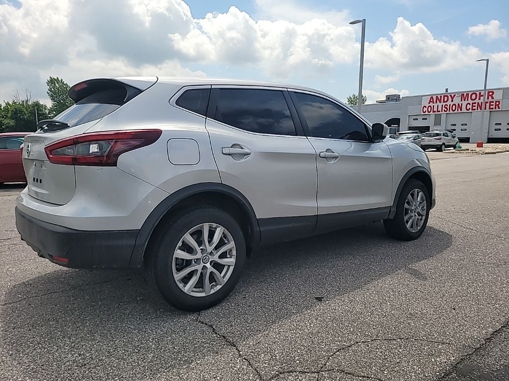 2022 Nissan Rogue Sport S