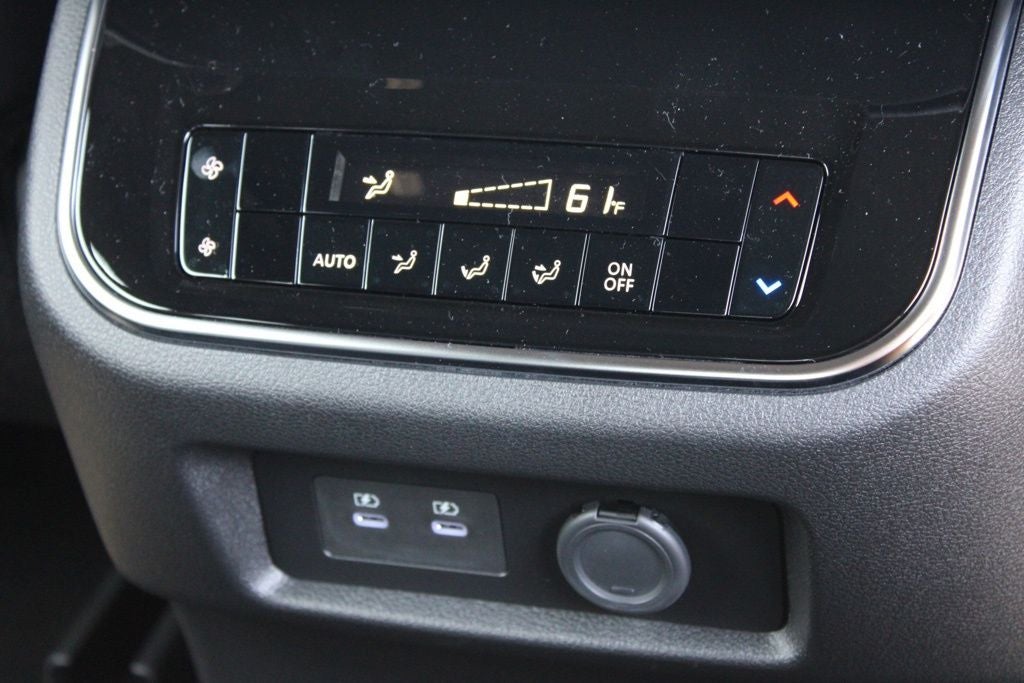 2025 Nissan Armada SL