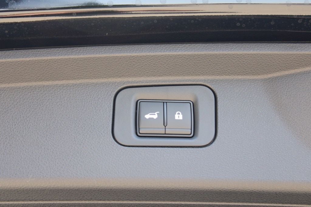 2025 Nissan Armada SL