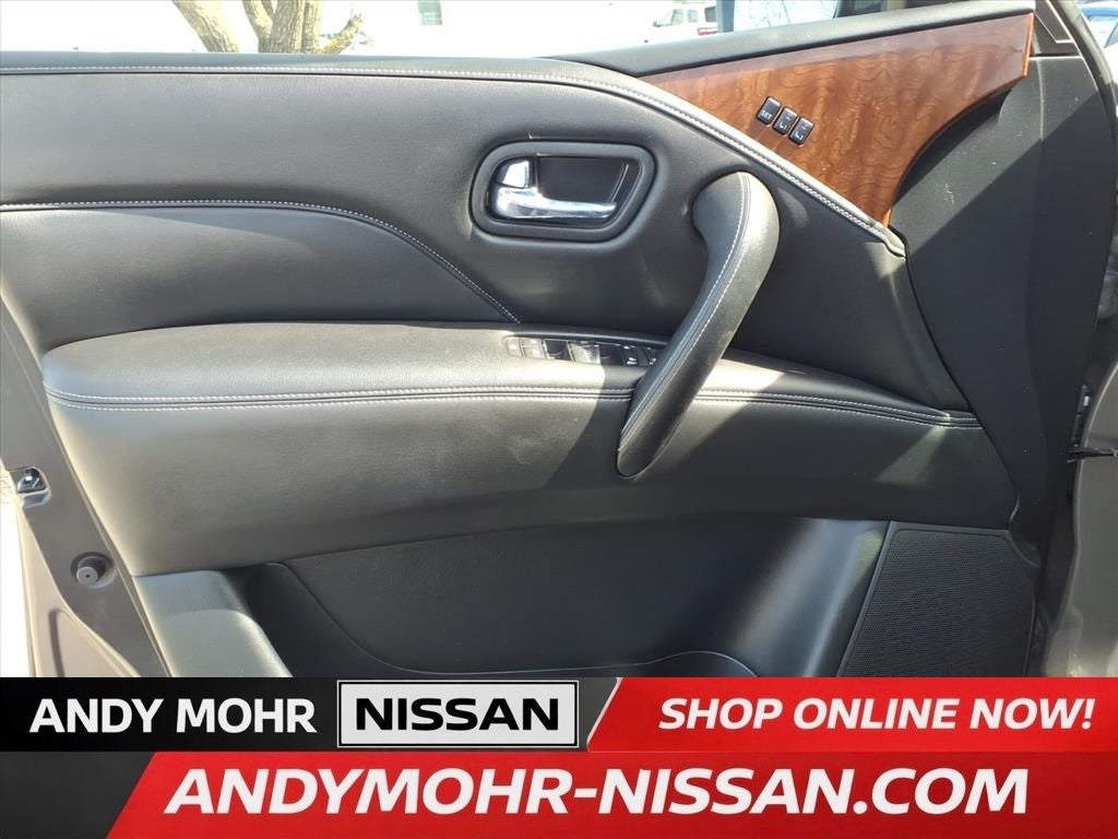 2018 INFINITI QX80 Base