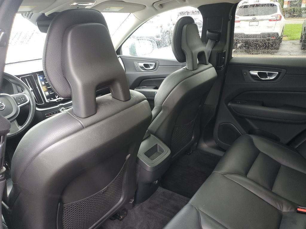 2018 Volvo XC60 T5 Momentum