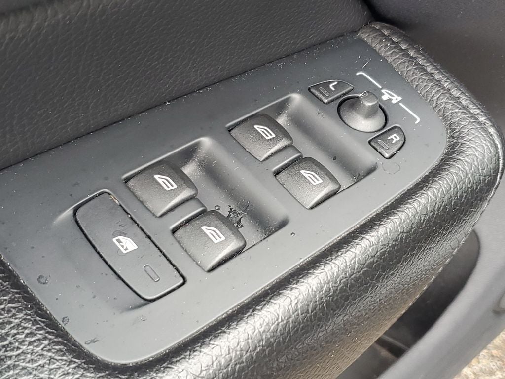 2018 Volvo XC60 T5 Momentum