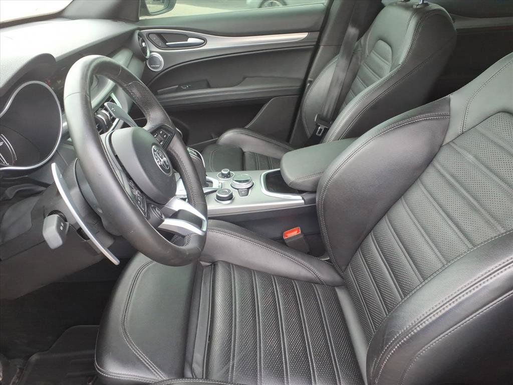 2020 Alfa Romeo Stelvio Ti Sport