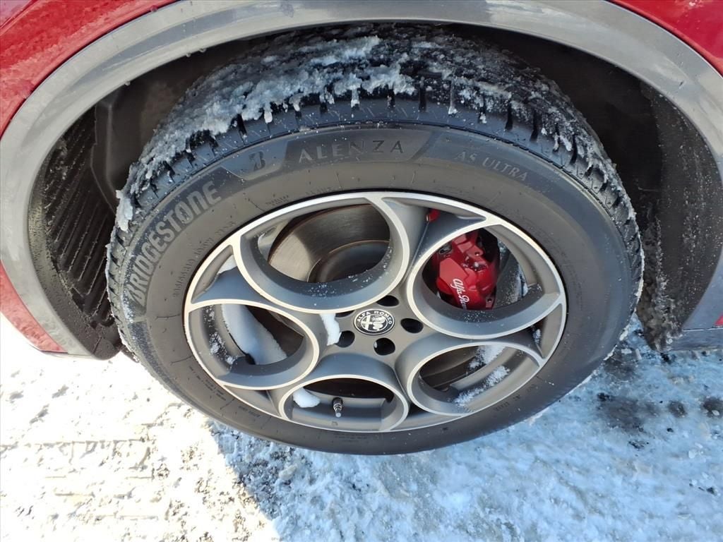 2022 Alfa Romeo Stelvio Ti