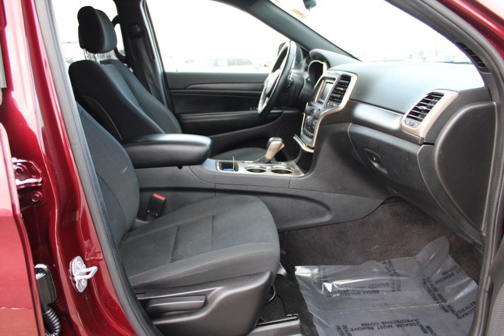 2016 Jeep Grand Cherokee Laredo