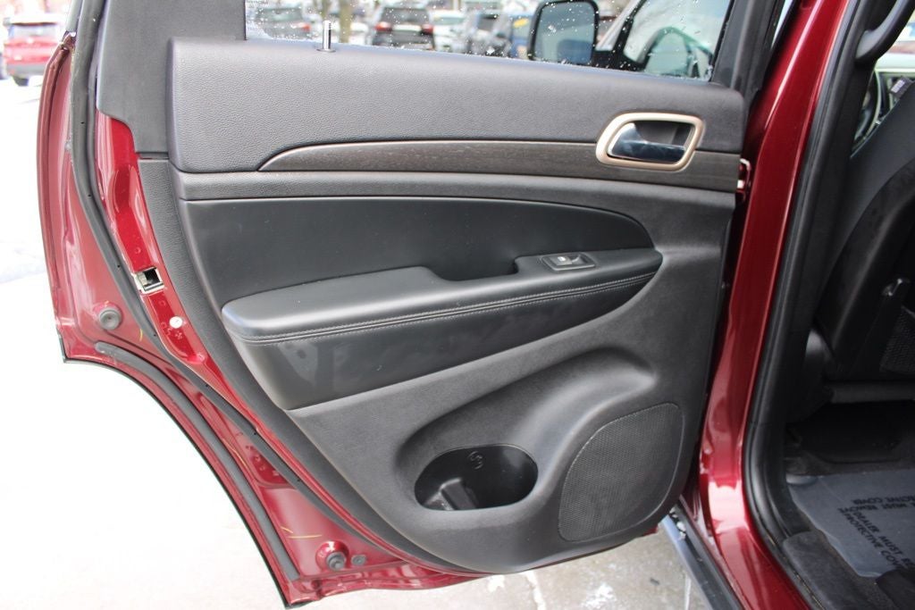 2016 Jeep Grand Cherokee Laredo