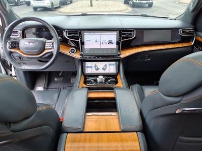 2022 Jeep Grand Wagoneer Series II