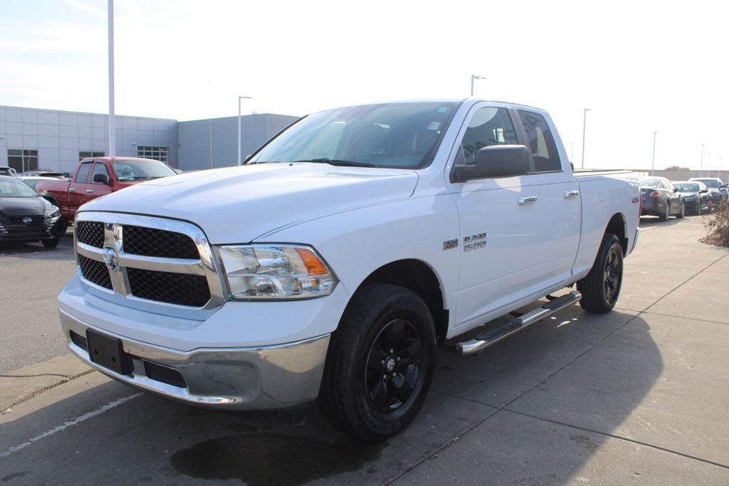 2016 RAM 1500 SLT
