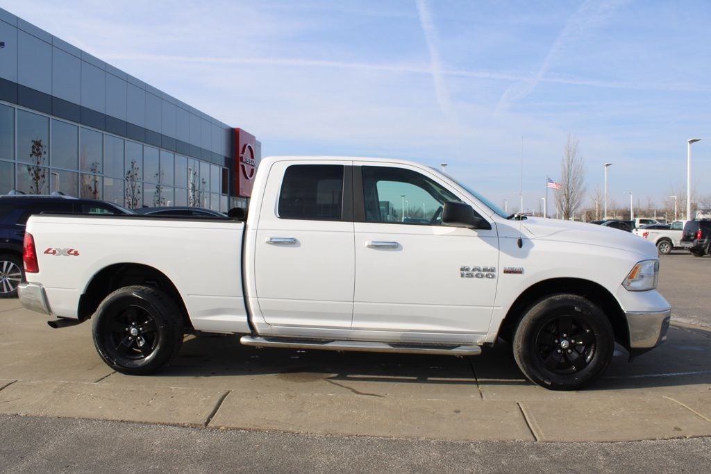 2016 RAM 1500 SLT