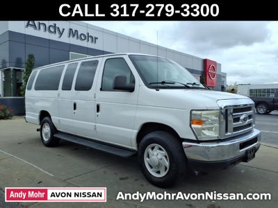 2009 Ford E-350SD XLT