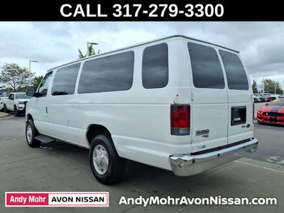 2009 Ford E-350SD XLT