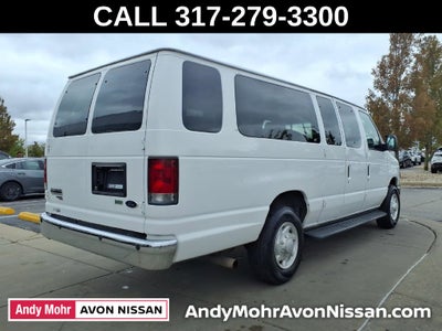 2009 Ford E-350SD XLT