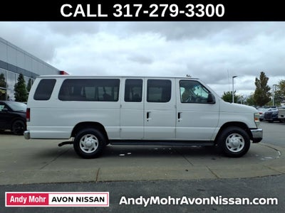 2009 Ford E-350SD XLT