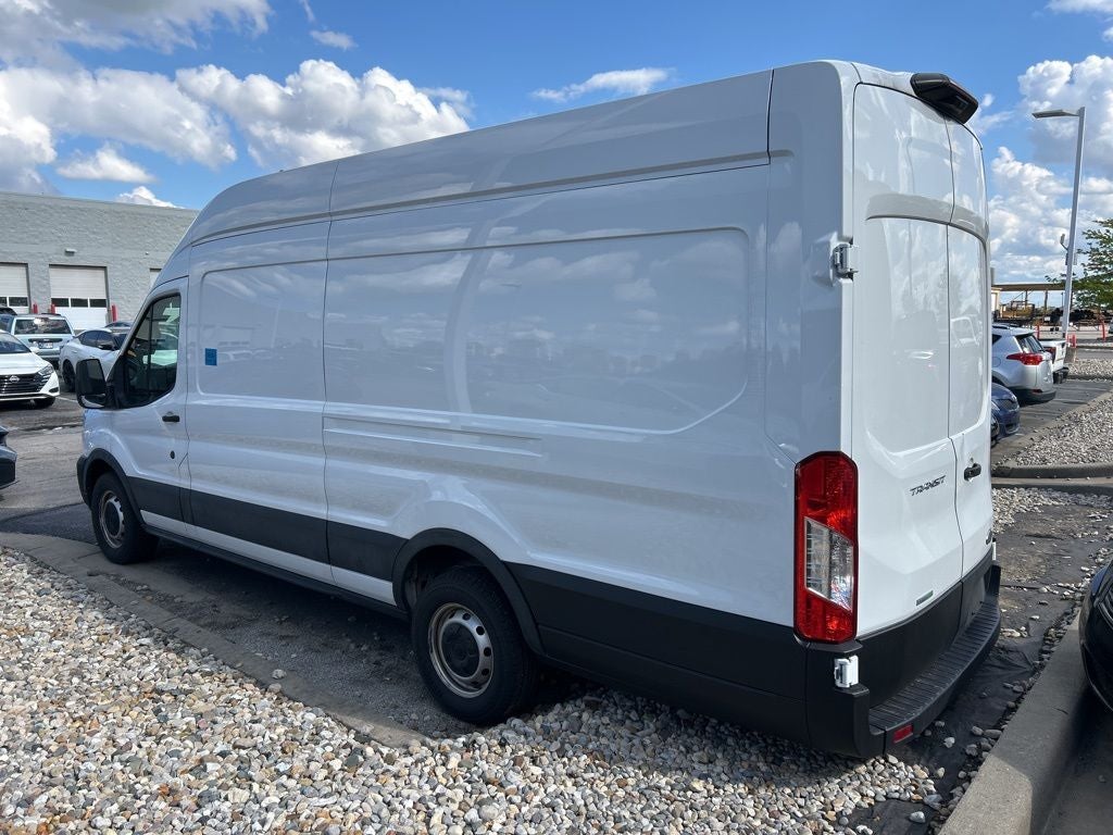 2022 Ford Transit-250 Base