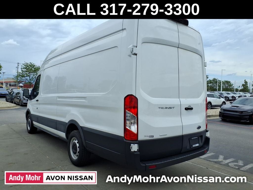 2022 Ford Transit-250 Base