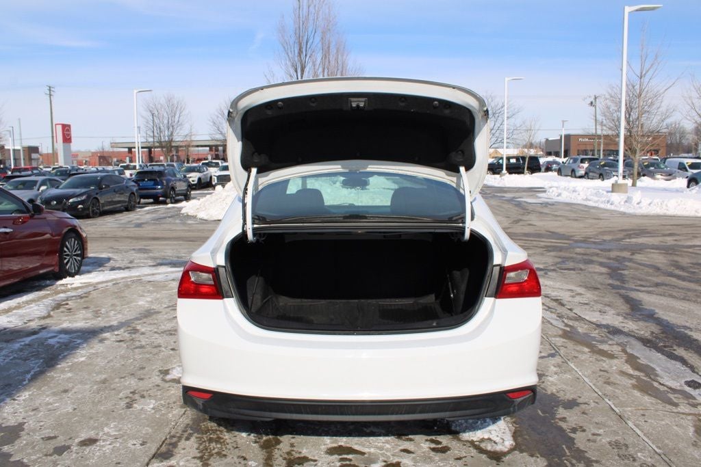 2017 Chevrolet Malibu LT 1LT