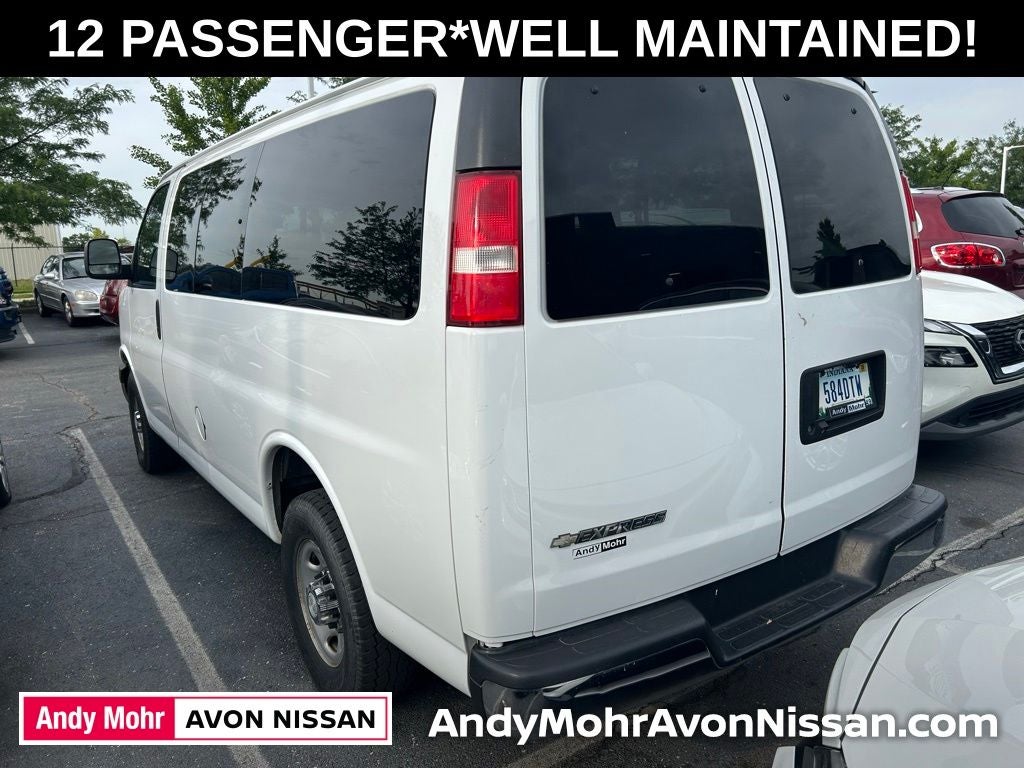 2018 Chevrolet Express 3500 LT Passenger