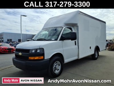 2022 Chevrolet Express 3500 Work Van Cutaway
