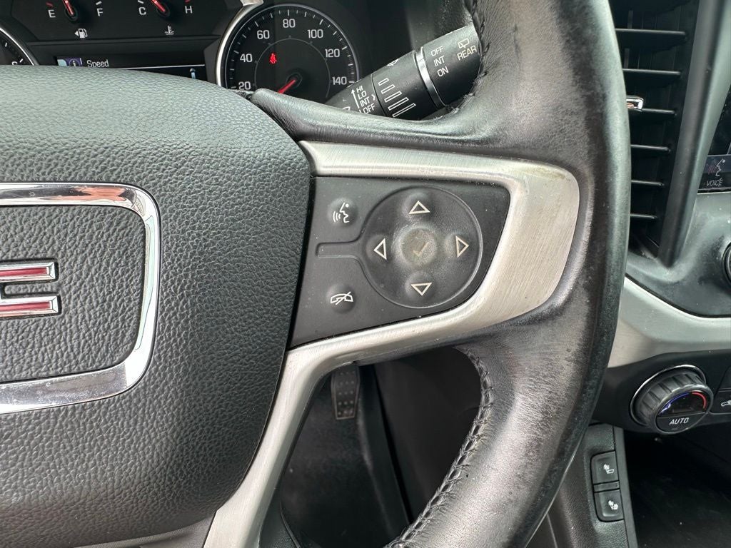 2017 GMC Acadia SLT-1