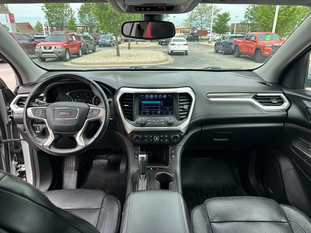 2017 GMC Acadia SLT-1