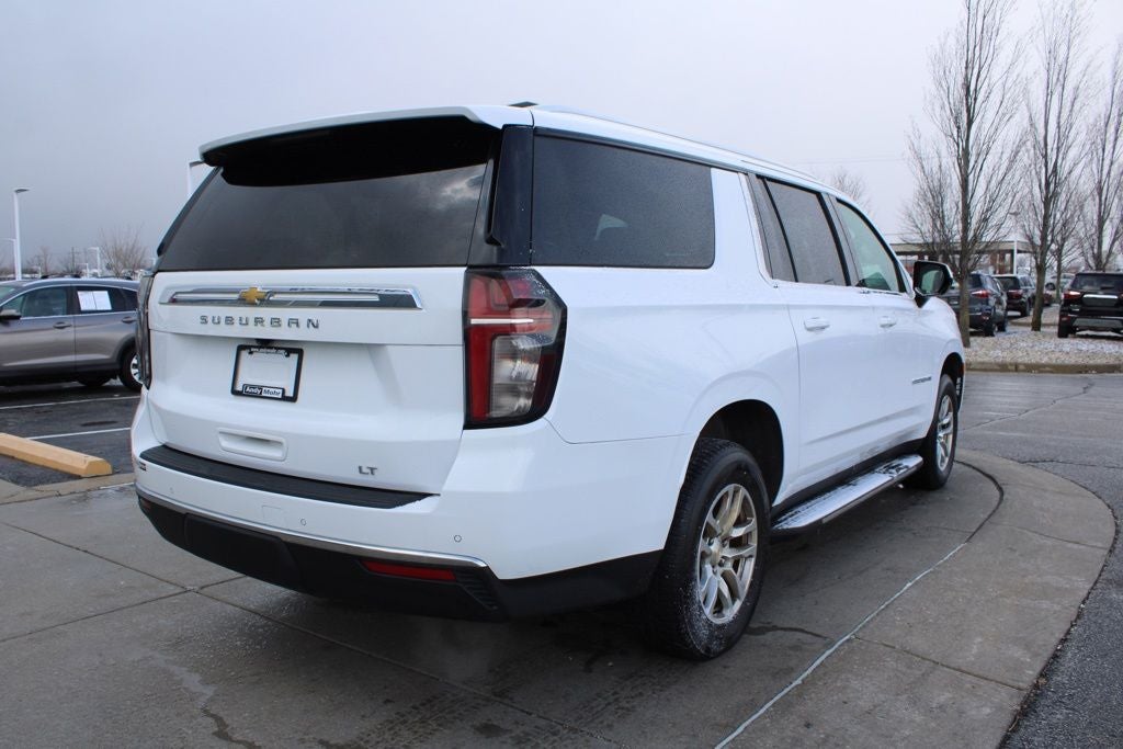 2021 Chevrolet Suburban LT