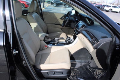 2016 Honda Accord EX-L w/Navigation and Honda Sensing