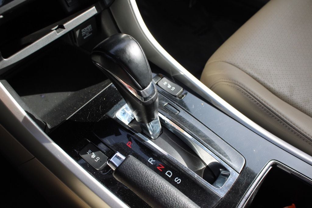 2016 Honda Accord EX-L w/Navigation and Honda Sensing