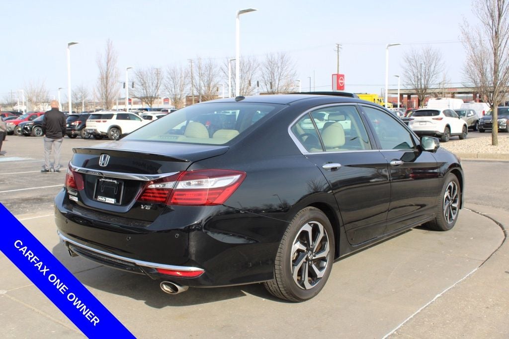 2016 Honda Accord EX-L w/Navigation and Honda Sensing
