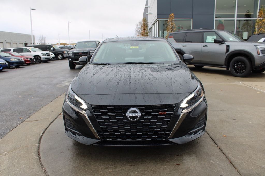 2025 Nissan Altima 2.5 SR