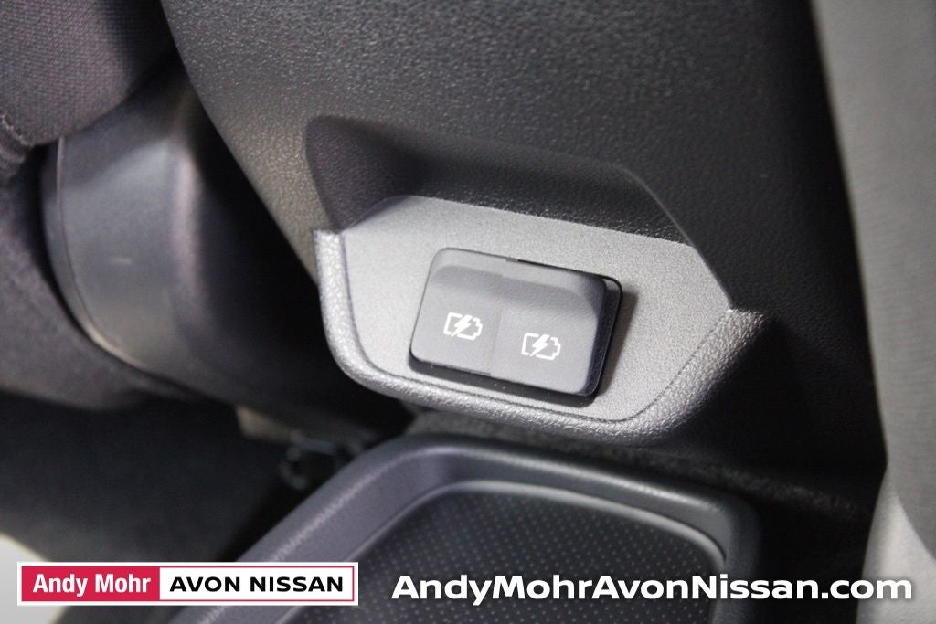 2025 Nissan Leaf SV Plus