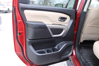 2017 Nissan Titan SV