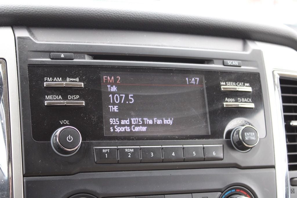 2017 Nissan Titan SV