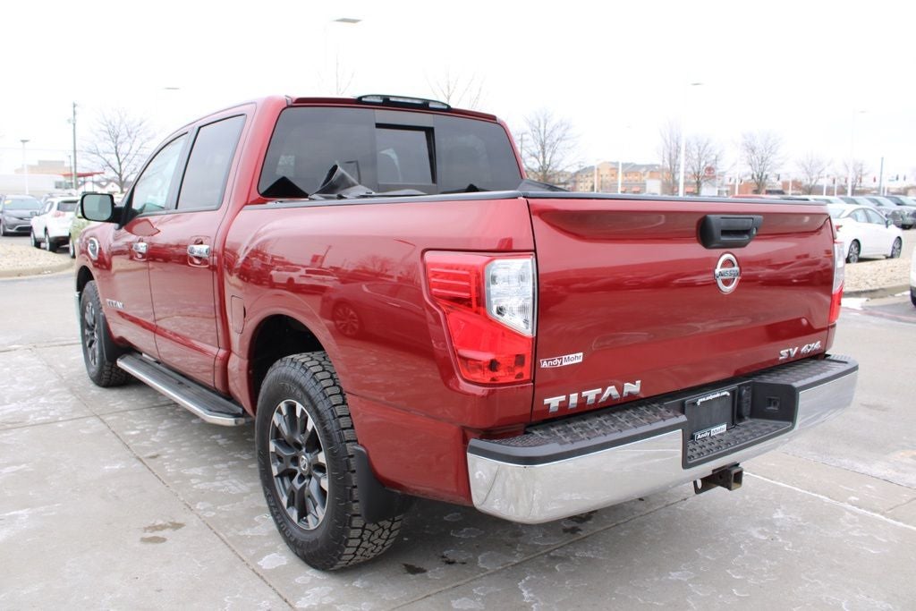 2017 Nissan Titan SV
