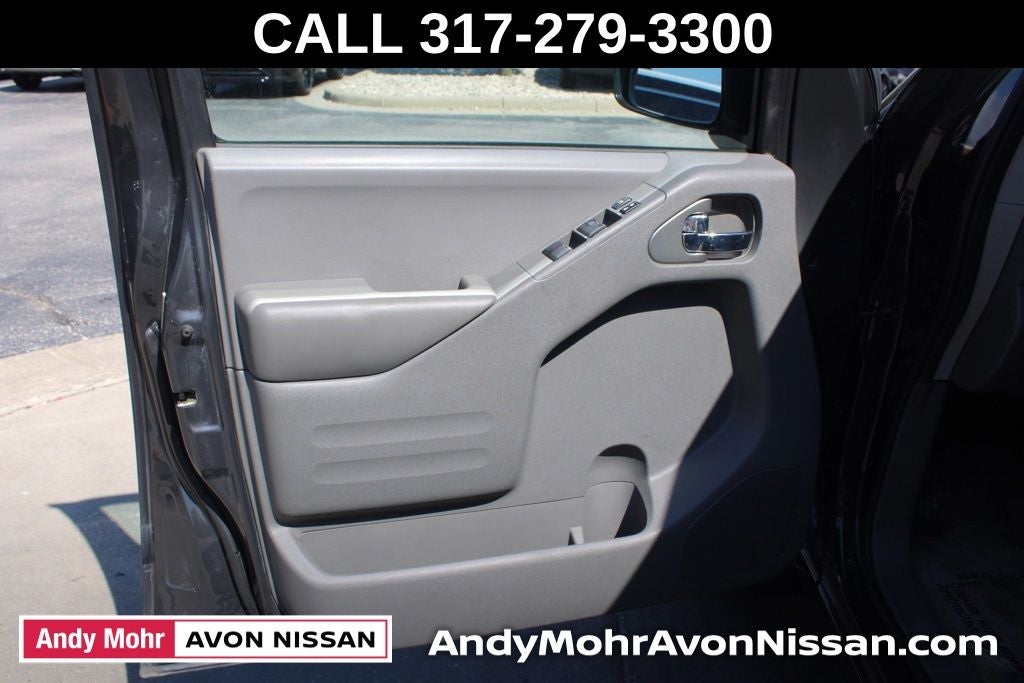 2015 Nissan Frontier SV